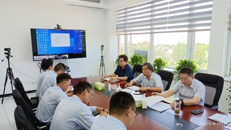 
				   
					黃河同力、騰躍同力黨委召開9月份支部書記例會  布置開展“大干四個月 沖刺年目標(biāo)”主題黨日活動
				 